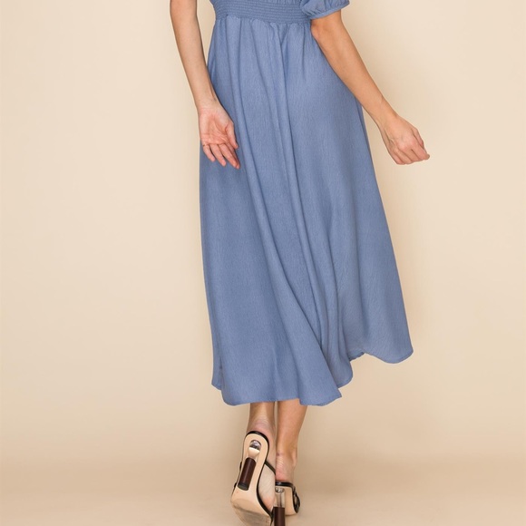 NWT!💕 V-neck Princess Sleeve Maxi Dress - Picture 5 of 8